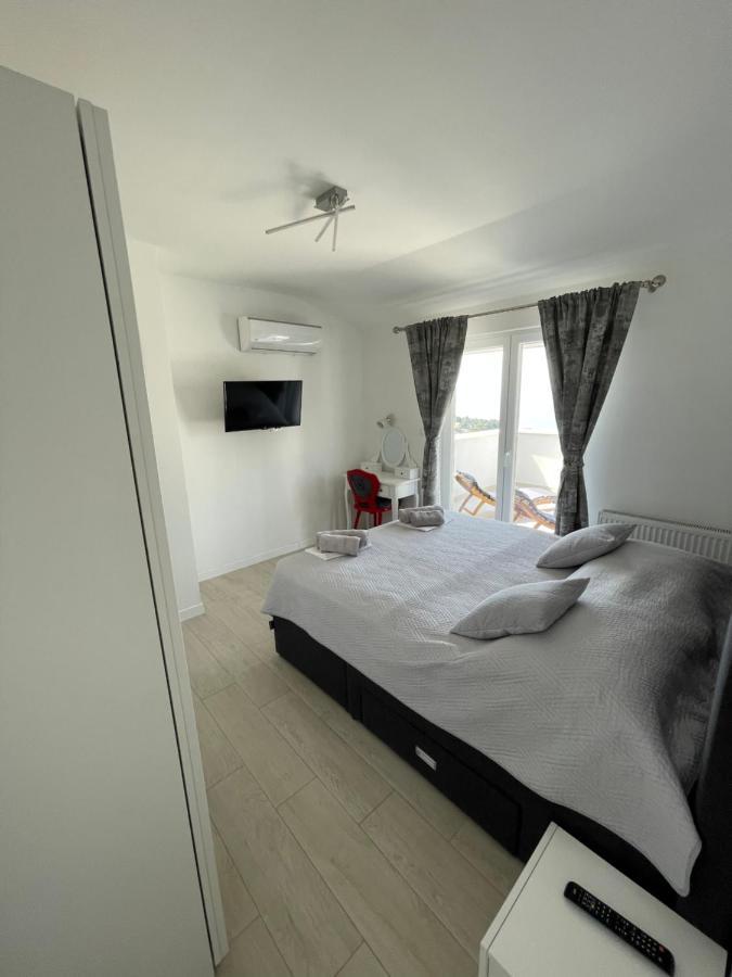 Apartman Mili Baska Voda Ngoại thất bức ảnh