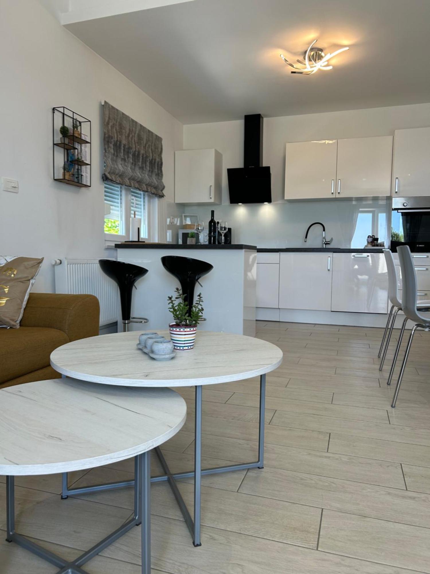 Apartman Mili Baska Voda Ngoại thất bức ảnh