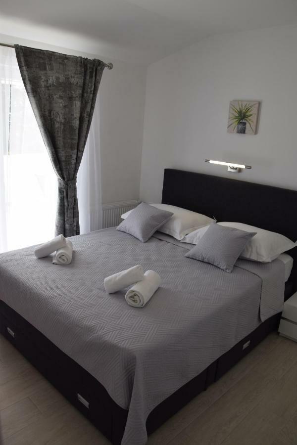 Apartman Mili Baska Voda Ngoại thất bức ảnh