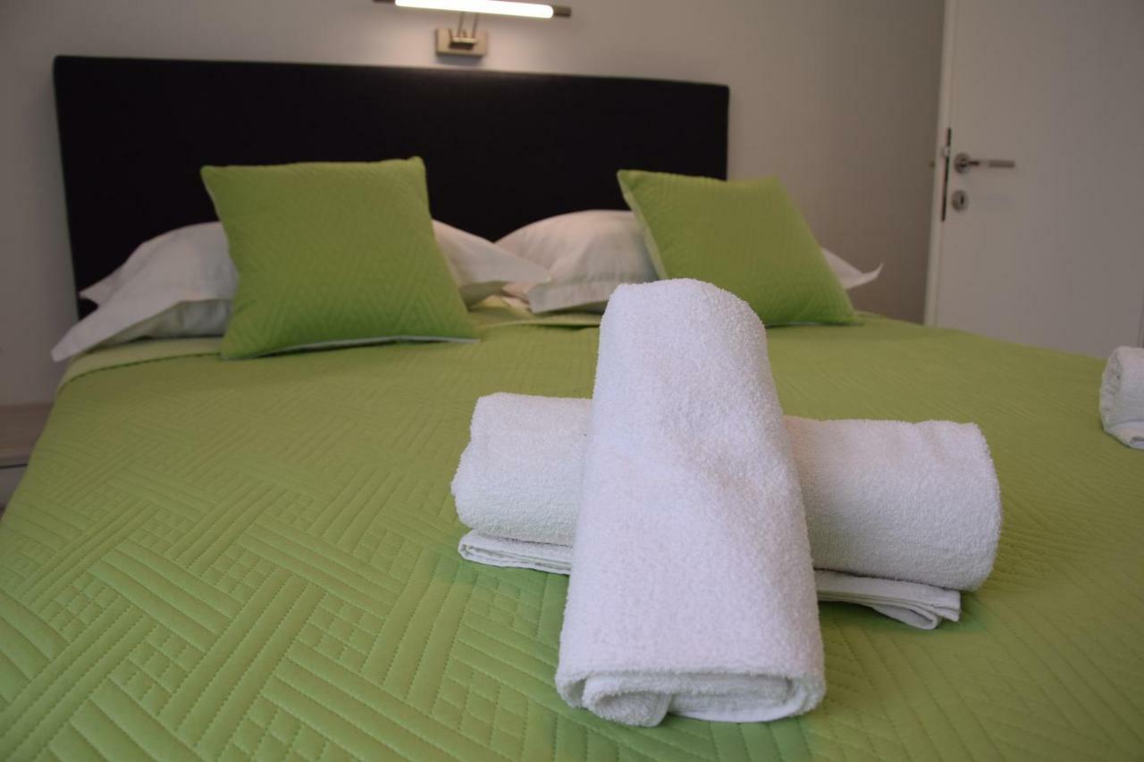 Apartman Mili Baska Voda Ngoại thất bức ảnh